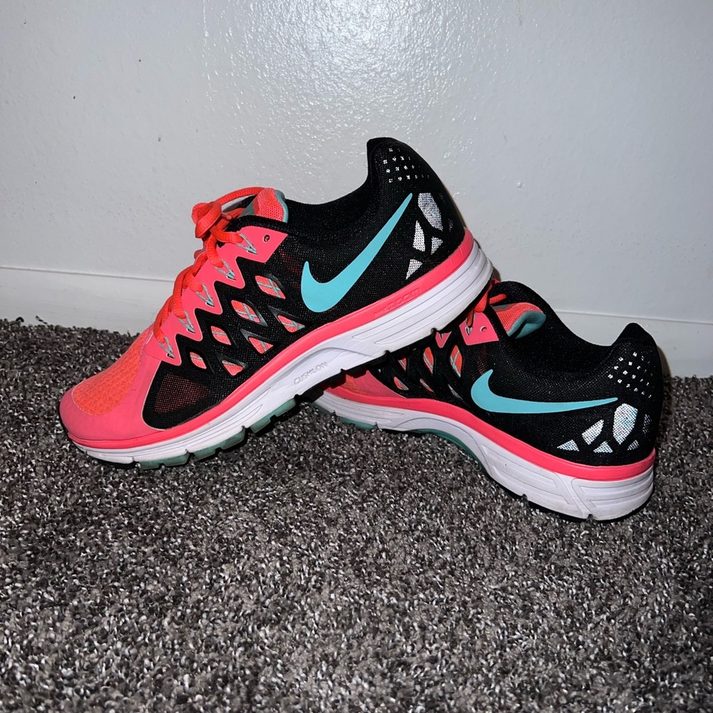 Nike Vomero 9
